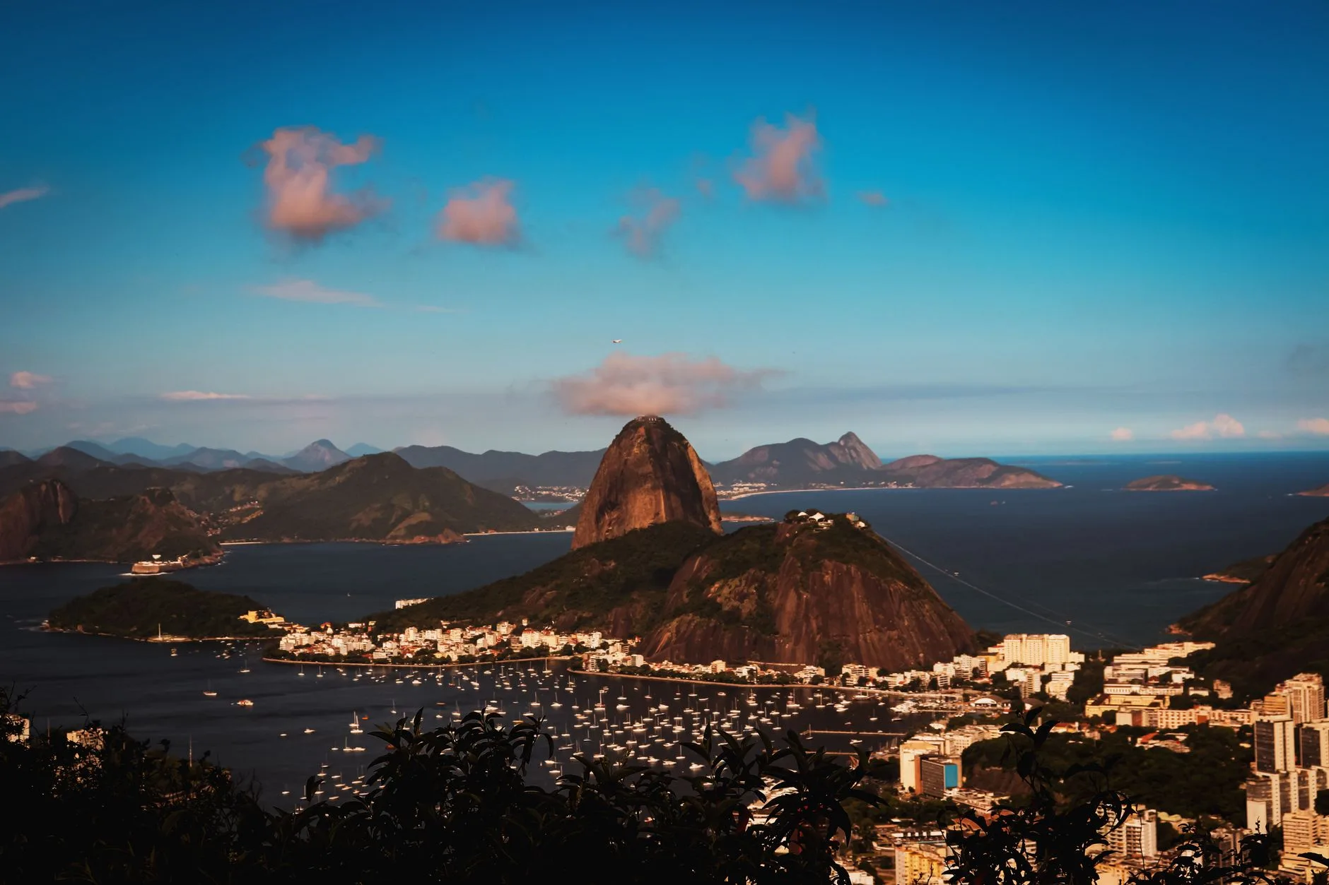 Baie de Botafogo et Pain de Sucre à Rio de Janeiro
